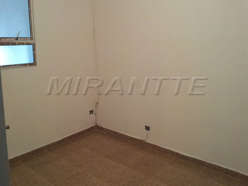 Comercial de 120m² em Santana