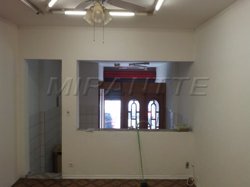 Comercial de 120m² em Santana