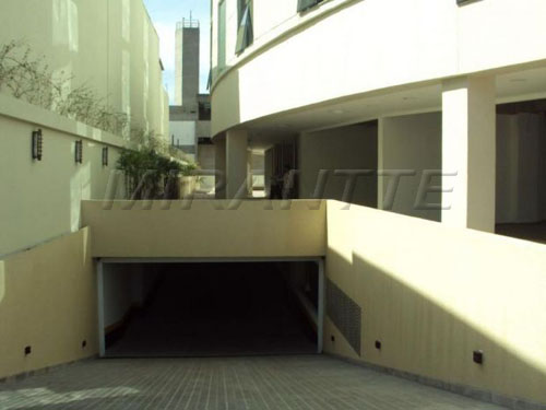 Comercial de 42m² em Santana