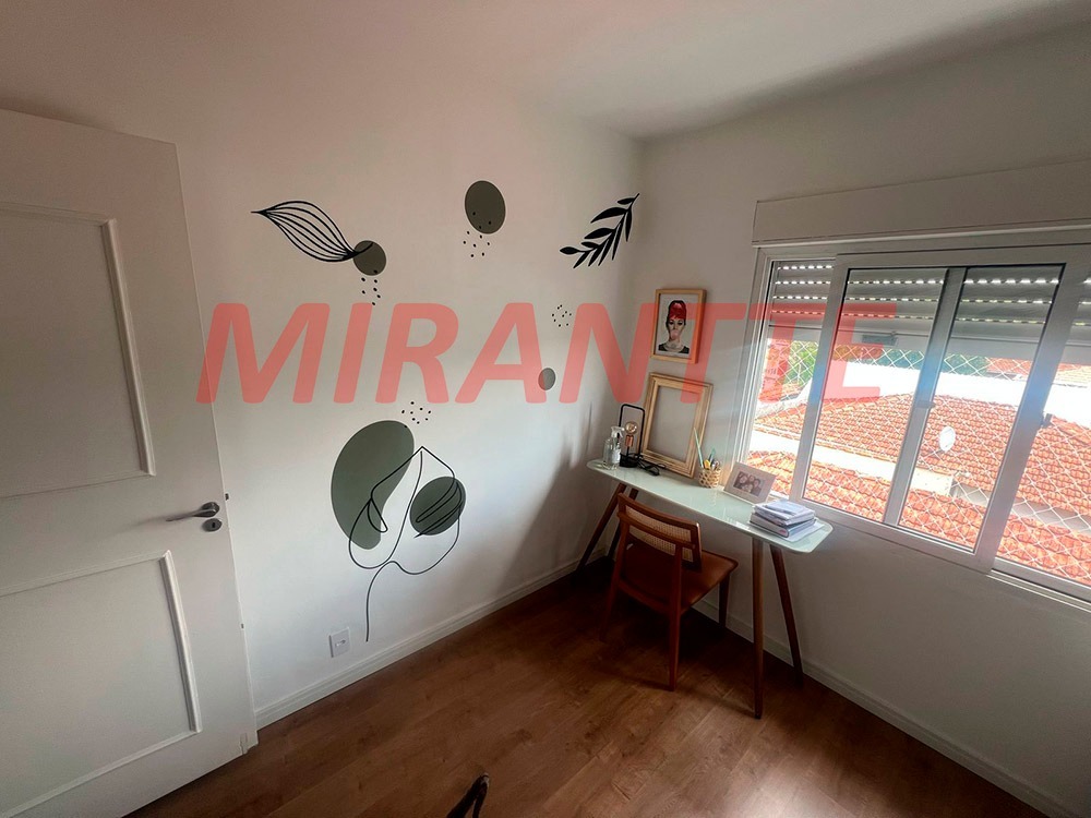 Sobrado de 250m² com 2 quartos em Tremembe