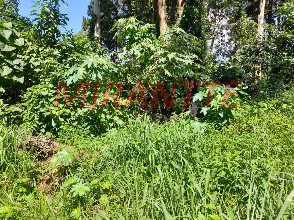 Terreno de 2909m² em Serra da Cantareira