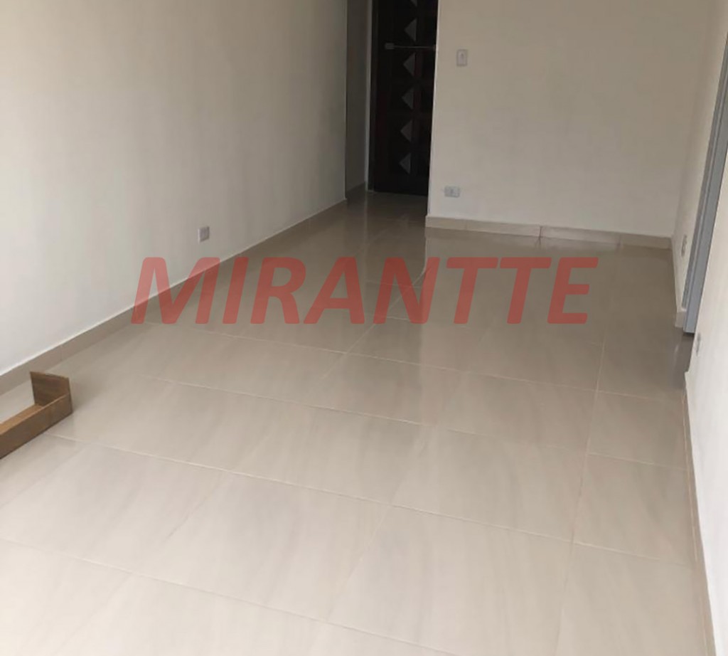 Apartamento de 90m² com 2 quartos em Santana