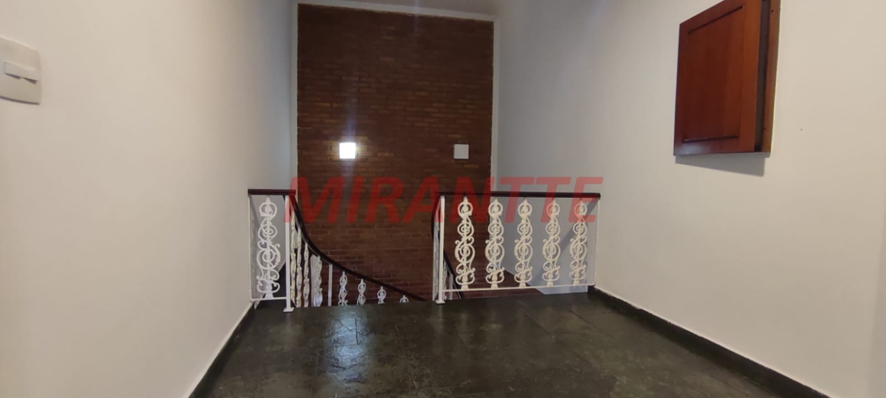 Sobrado de 400m² com 3 quartos em Tremembe