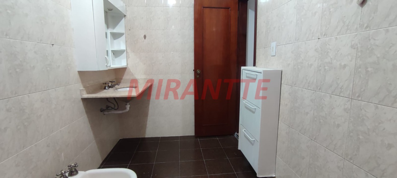Sobrado de 400m² com 3 quartos em Tremembe