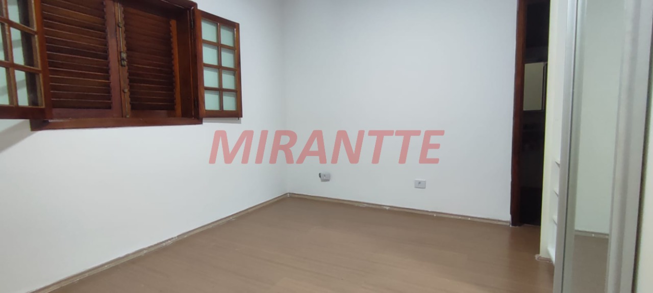 Sobrado de 400m² com 3 quartos em Tremembe