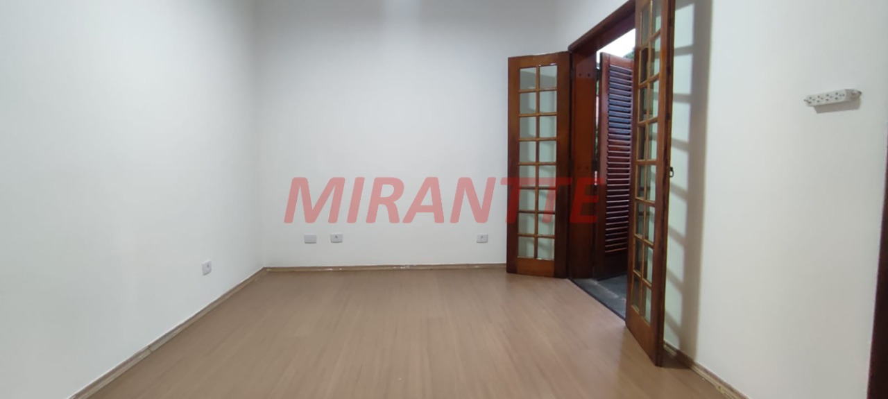 Sobrado de 400m² com 3 quartos em Tremembe