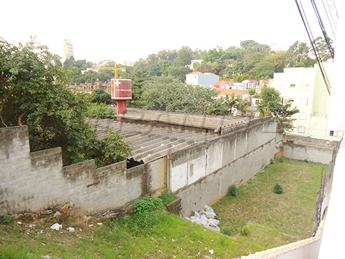 Terreno de 475m² em Santana