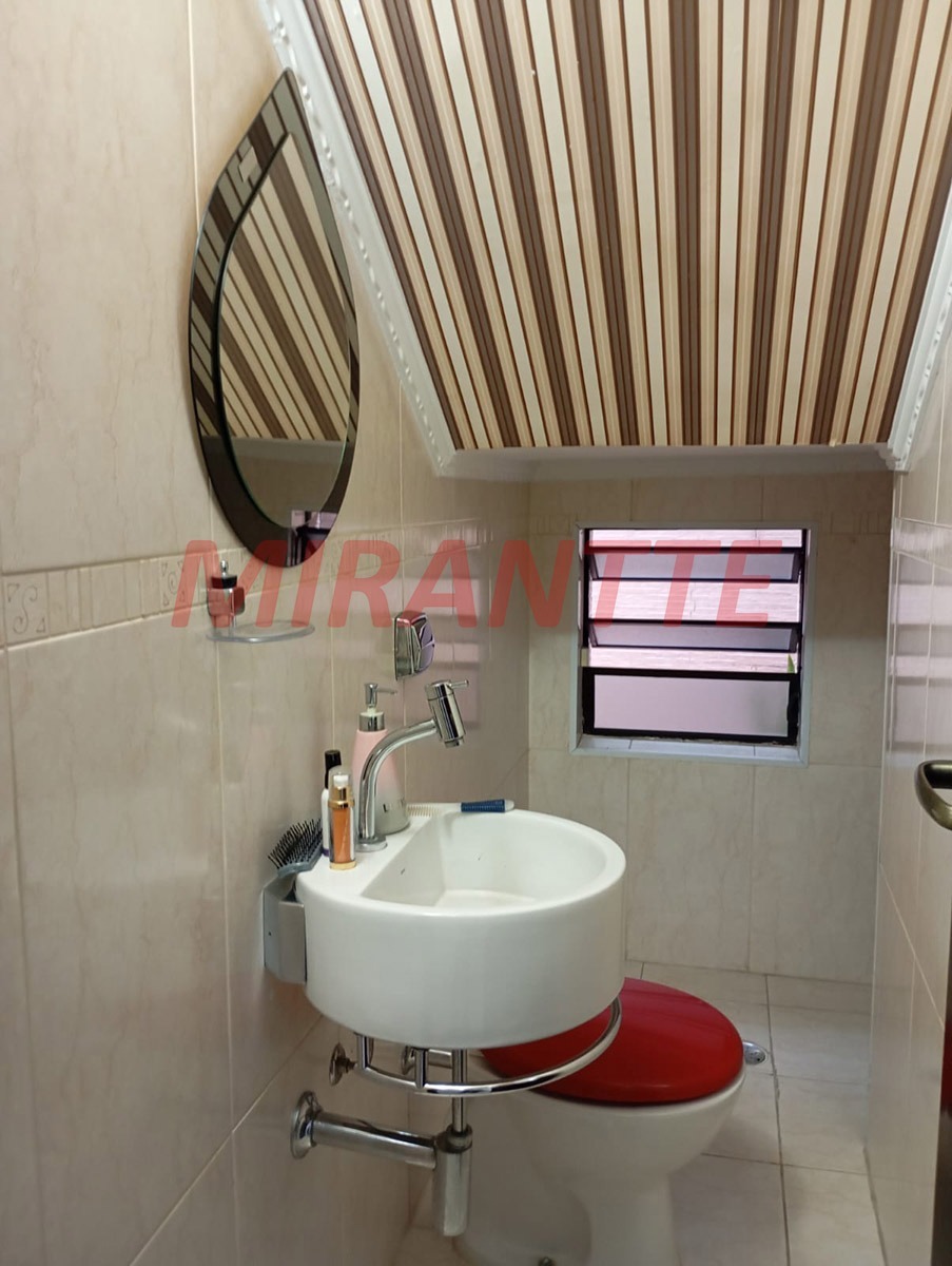 Sobrado de 160m² com 3 quartos em Vila Roque