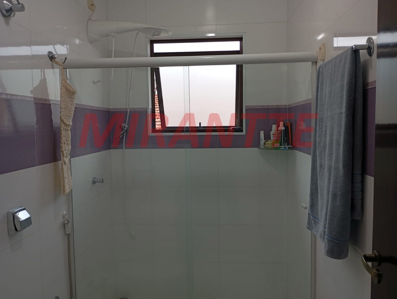 Sobrado de 160m² com 3 quartos em Vila Roque