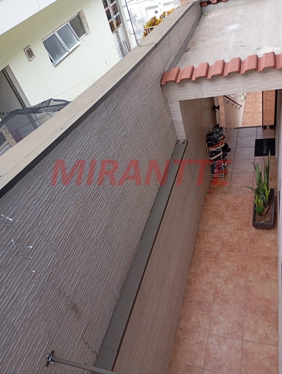 Sobrado de 160m² com 3 quartos em Vila Roque