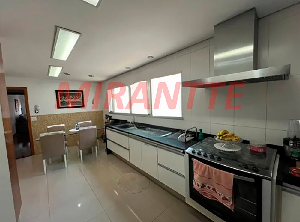 Sobrado de 156m² com 3 quartos em Mandaqui