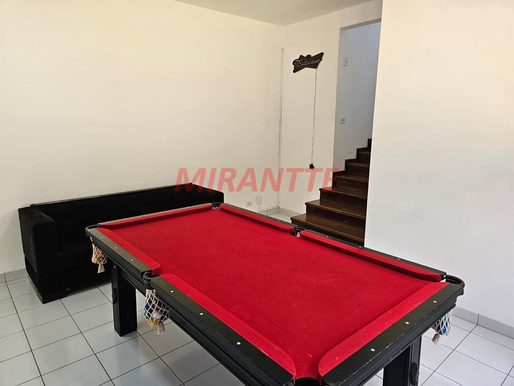 Sobrado de 400m² com 3 quartos em Serra Da Cantareira