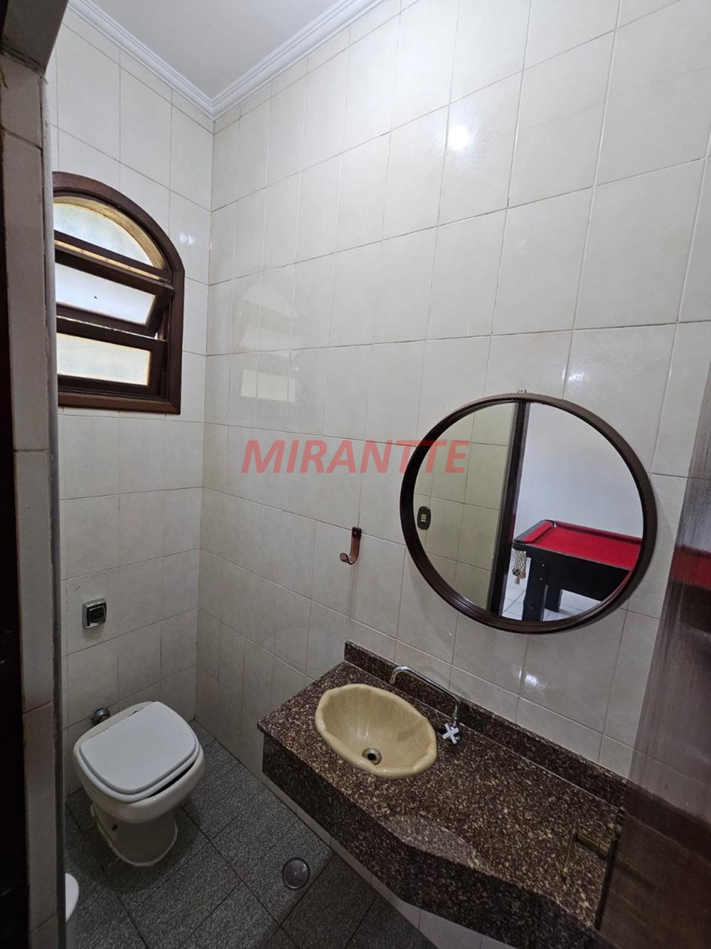 Sobrado de 400m² com 3 quartos em Serra Da Cantareira