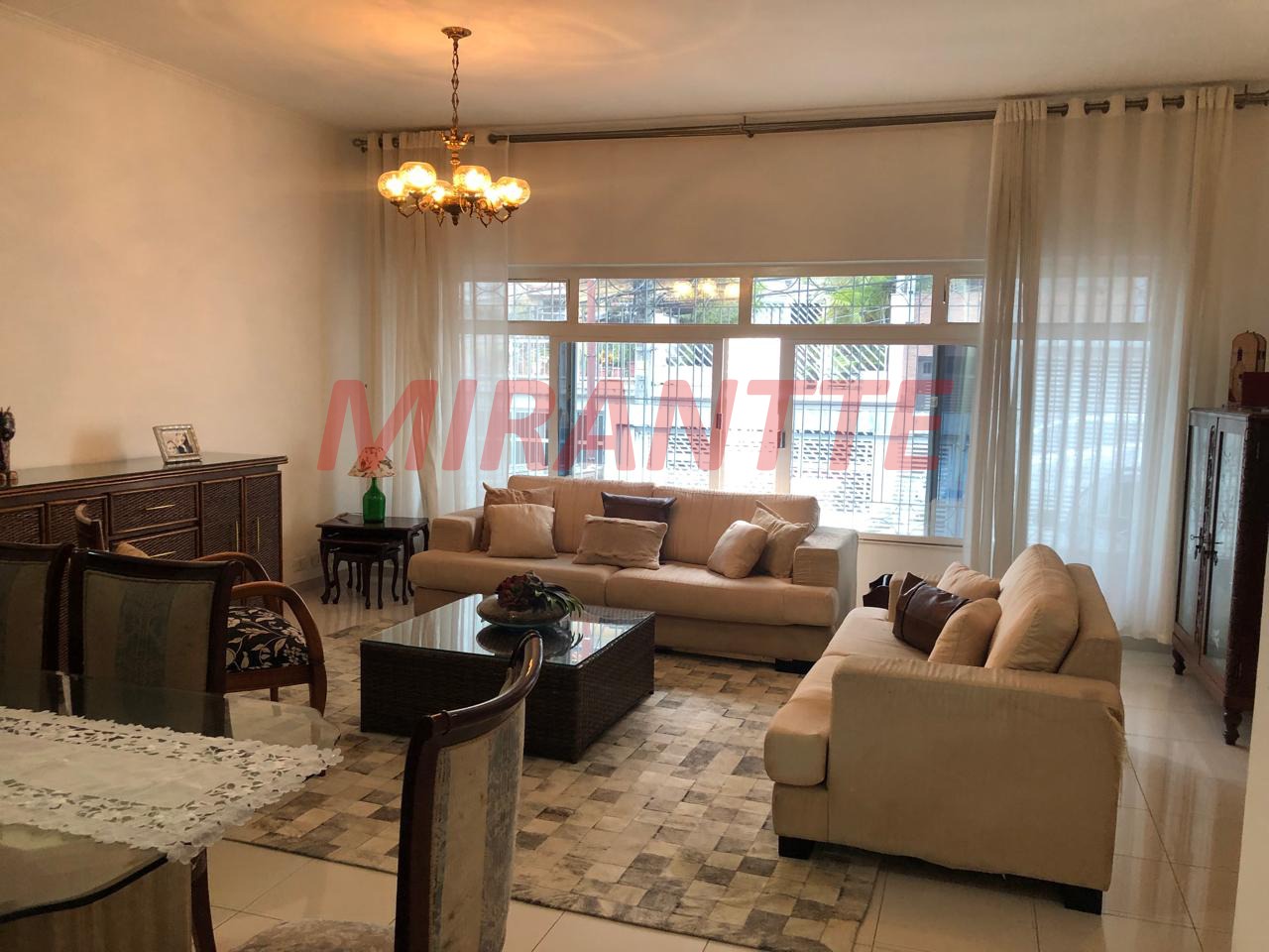 Casa terrea de 247m² com 3 quartos em Santana