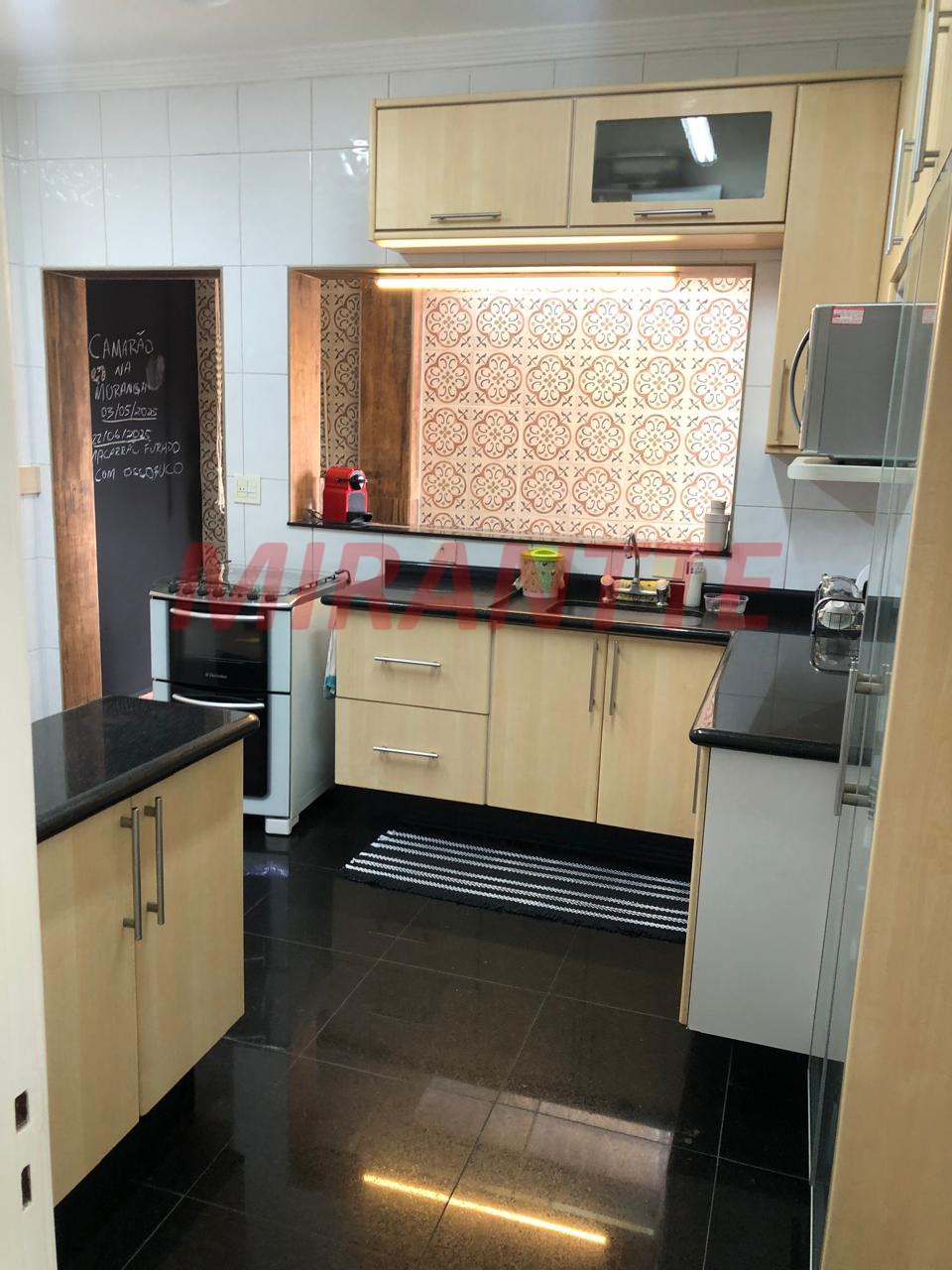 Casa terrea de 247m² com 3 quartos em Santana