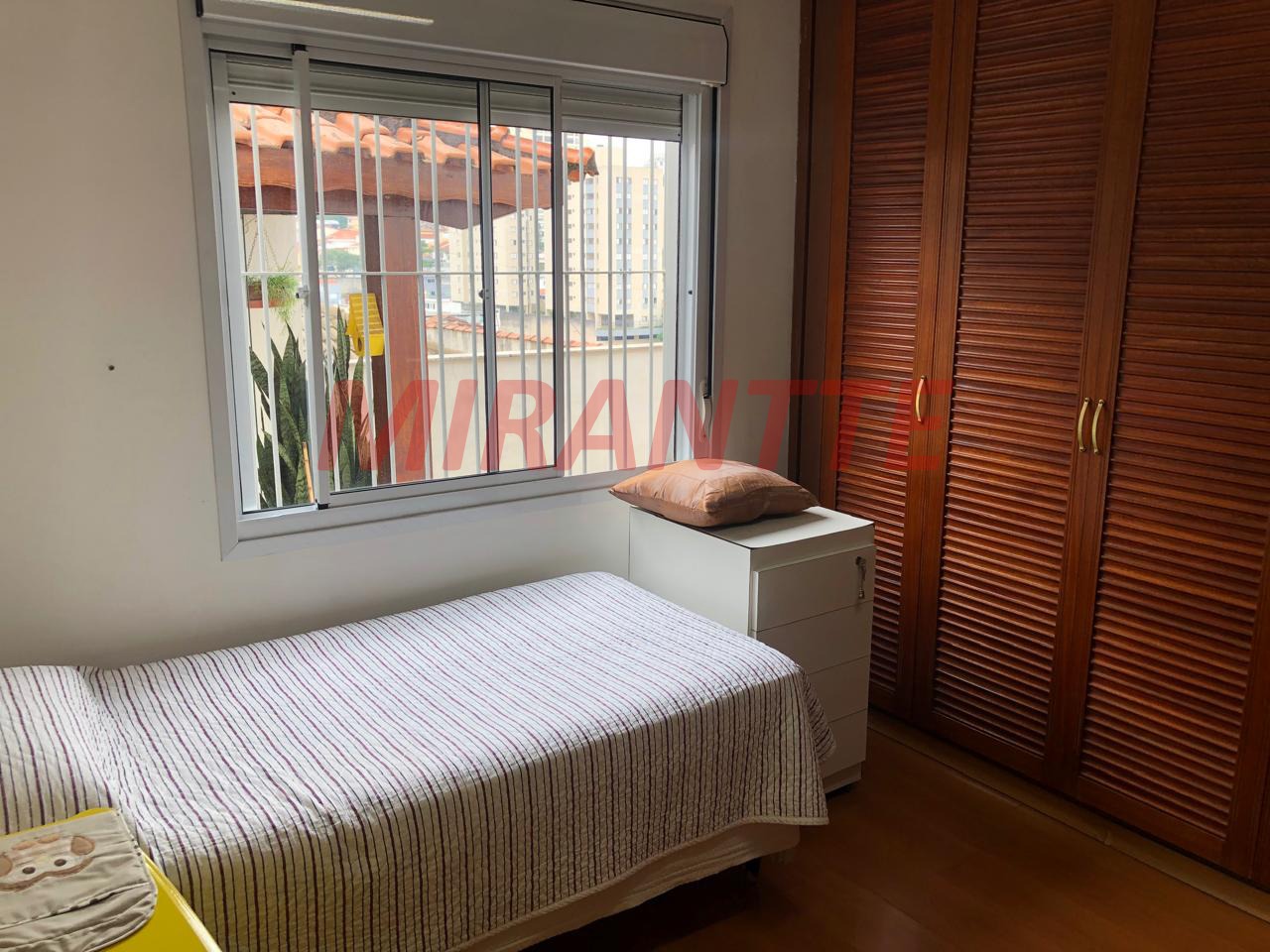 Casa terrea de 247m² com 3 quartos em Santana