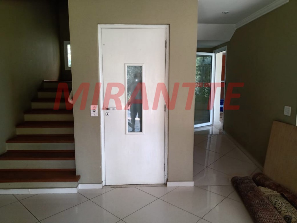 Sobrado de 550m² com 8 quartos em Serra Da Cantareira