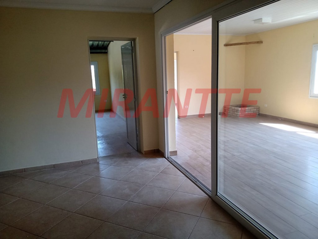 Sobrado de 550m² com 8 quartos em Serra Da Cantareira