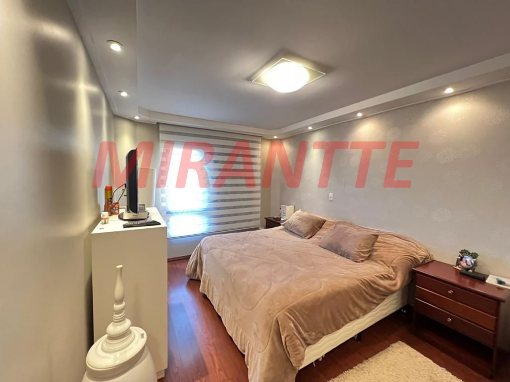 Apartamento de 272m² com 4 quartos em Santa Terezinha