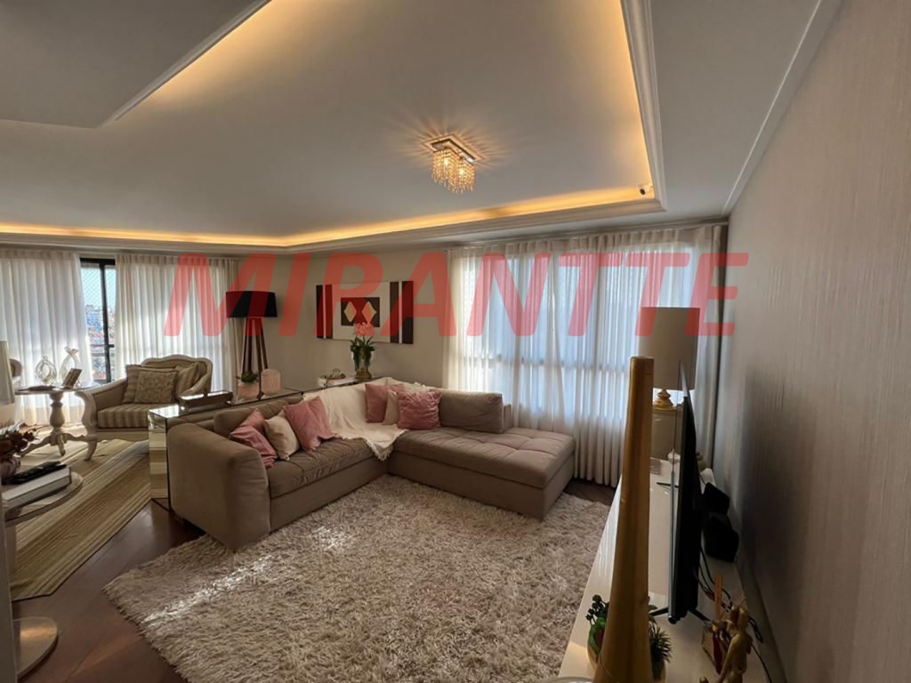 Apartamento de 272m² com 4 quartos em Santa Terezinha