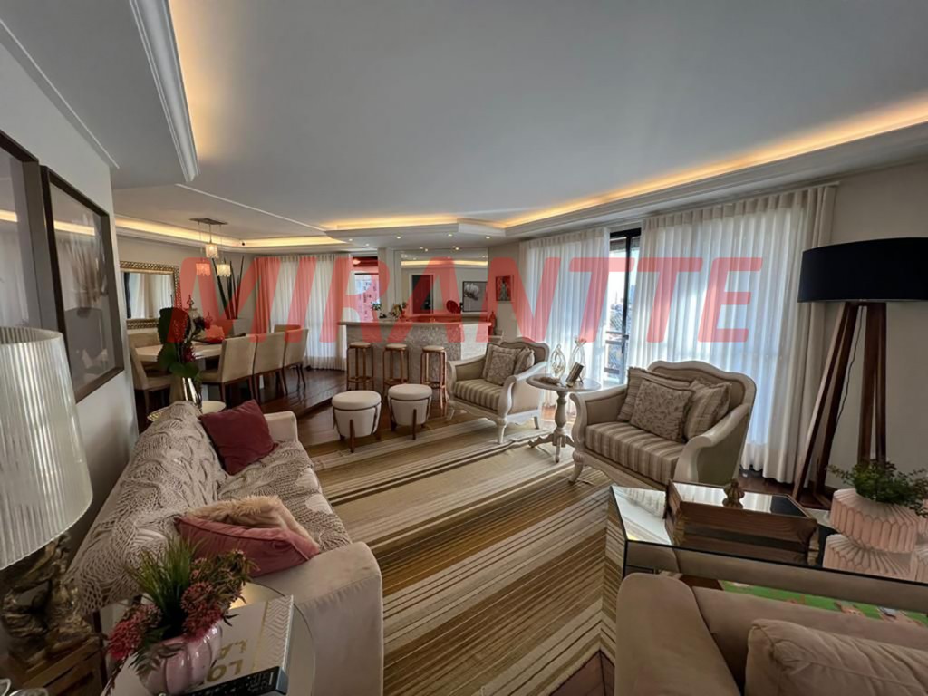 Apartamento de 272m² com 4 quartos em Santa Terezinha