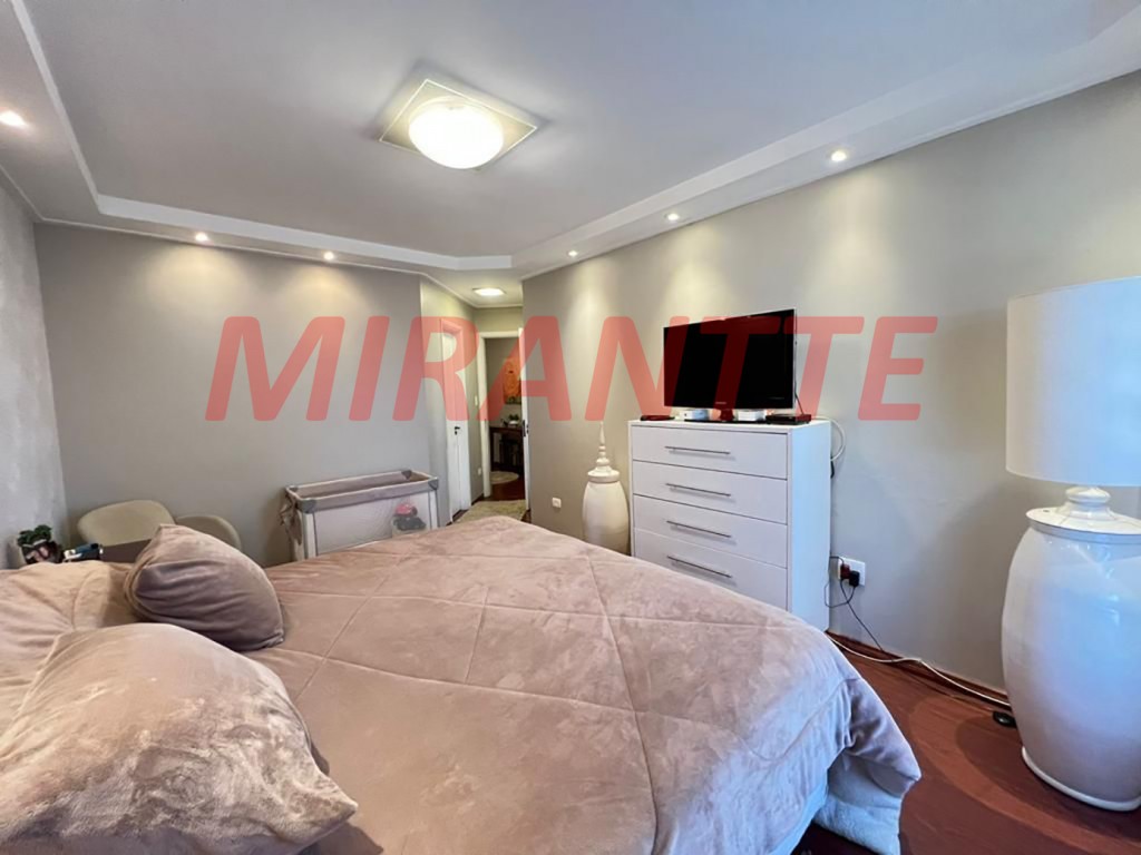 Apartamento de 272m² com 4 quartos em Santa Terezinha