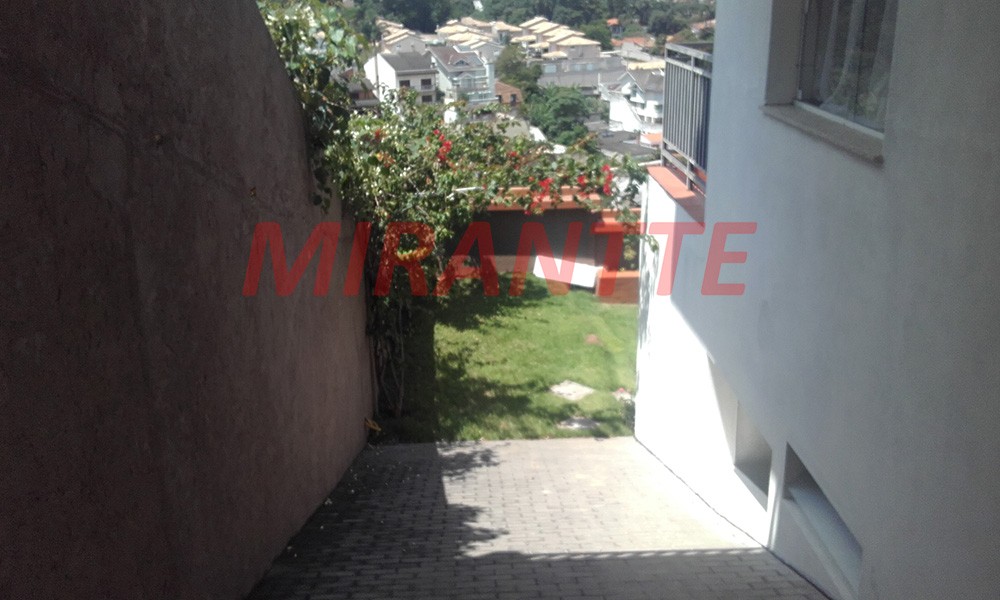 Sobrado de 315m² com 4 quartos em Vila Albertina