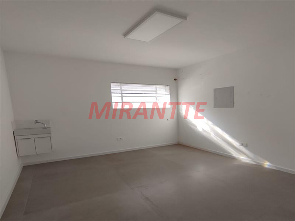 Comercial de 231m² com 3 quartos em Santana