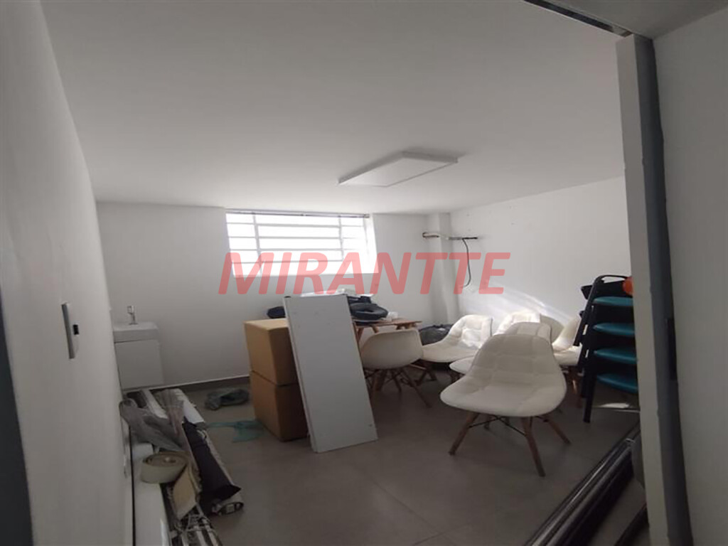 Comercial de 231m² com 3 quartos em Santana