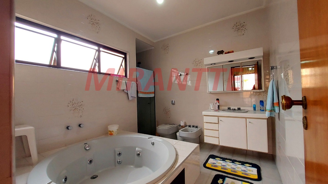 Sobrado de 288m² com 3 quartos em Jardim França