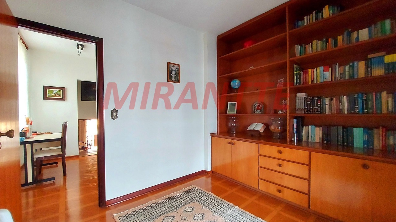 Sobrado de 288m² com 3 quartos em Jardim França
