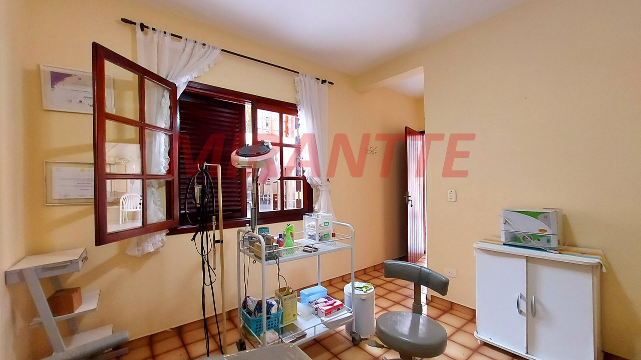Sobrado de 288m² com 3 quartos em Jardim França