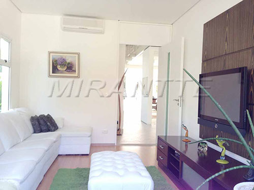 Casa terrea de 650m² com 6 quartos em RIVIERA DE SAO LOURENCO