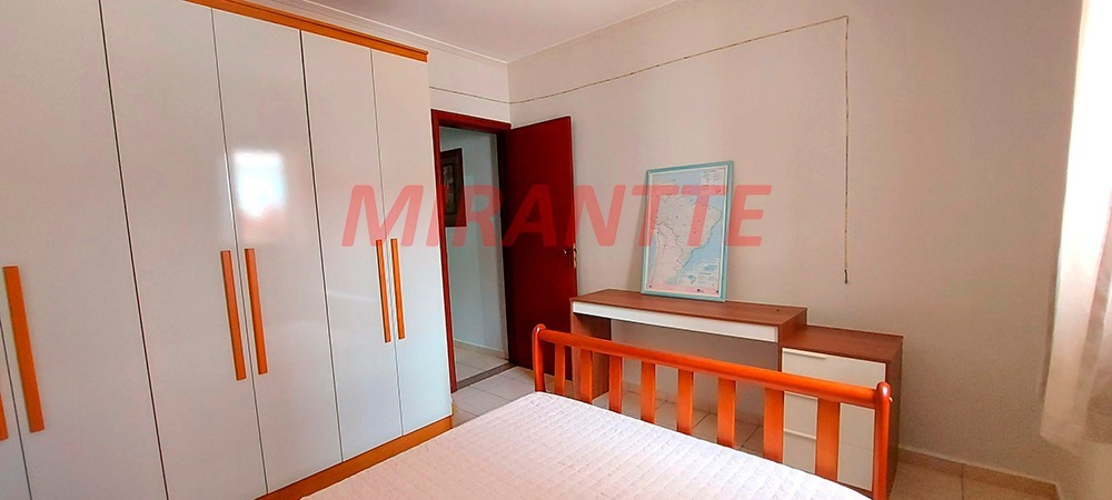 Sobrado de 262m² com 5 quartos em Vila Mazzei
