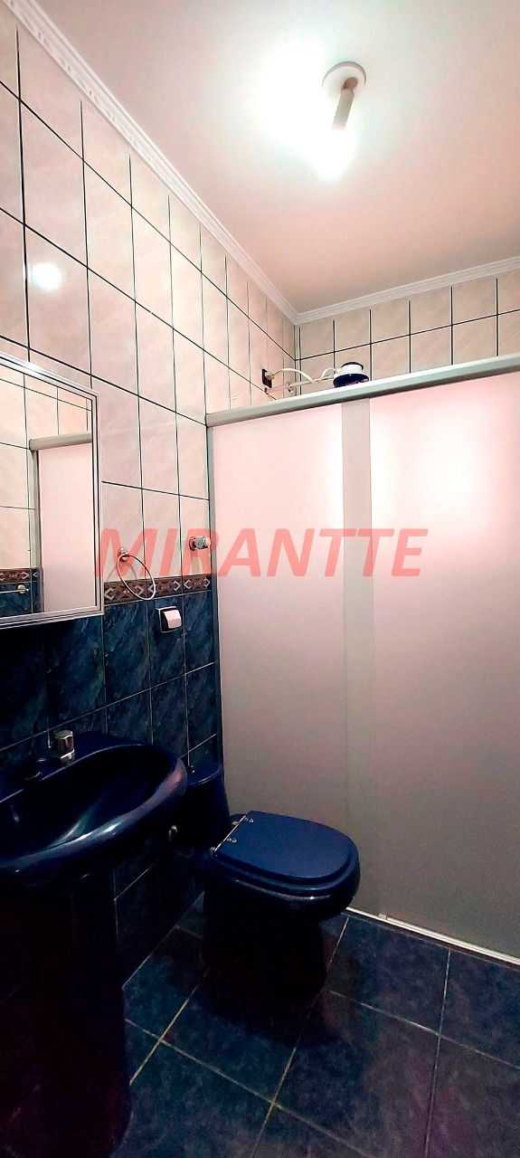 Sobrado de 262m² com 5 quartos em Vila Mazzei