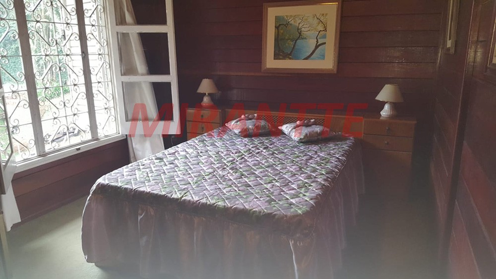 Casa terrea de 419m² com 4 quartos em Serra Da Cantareira