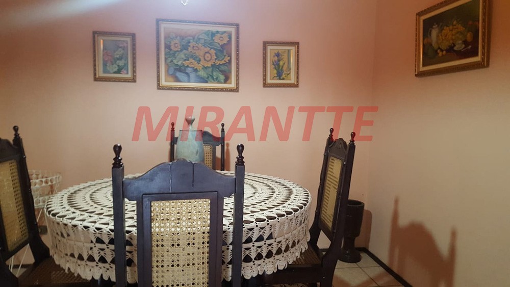 Casa terrea de 419m² com 4 quartos em Serra Da Cantareira