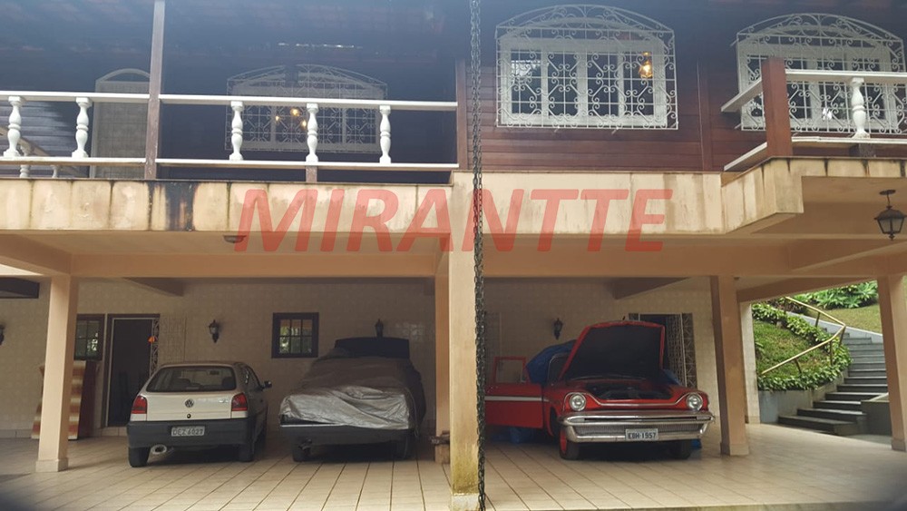 Casa terrea de 419m² com 4 quartos em Serra Da Cantareira