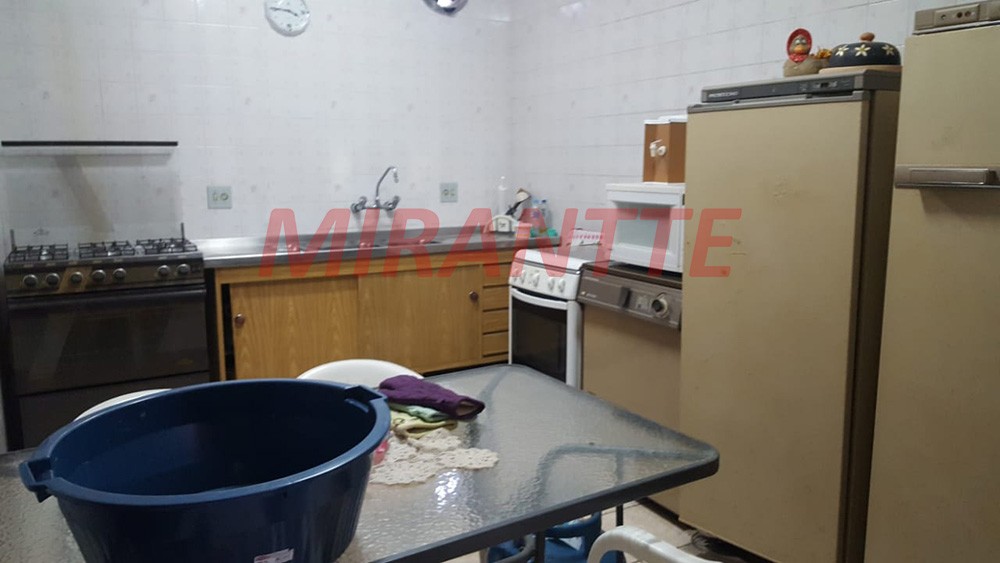 Casa terrea de 419m² com 4 quartos em Serra Da Cantareira
