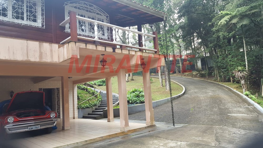 Casa terrea de 419m² com 4 quartos em Serra Da Cantareira