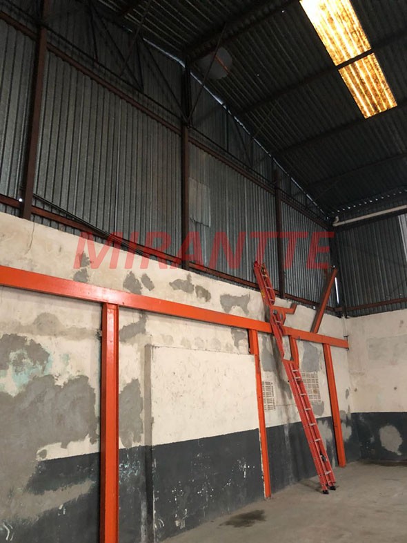 Galpao de 750m² em Vila Nova Cachoeirinha
