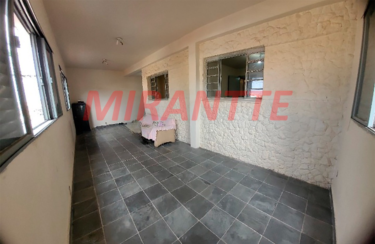 Comercial de 418.4m² em Limão