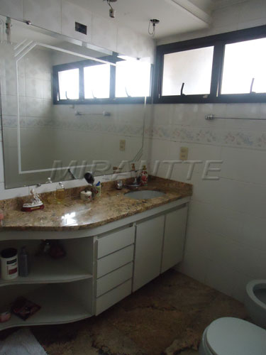 Apartamento de 267m² com 4 quartos em Santana