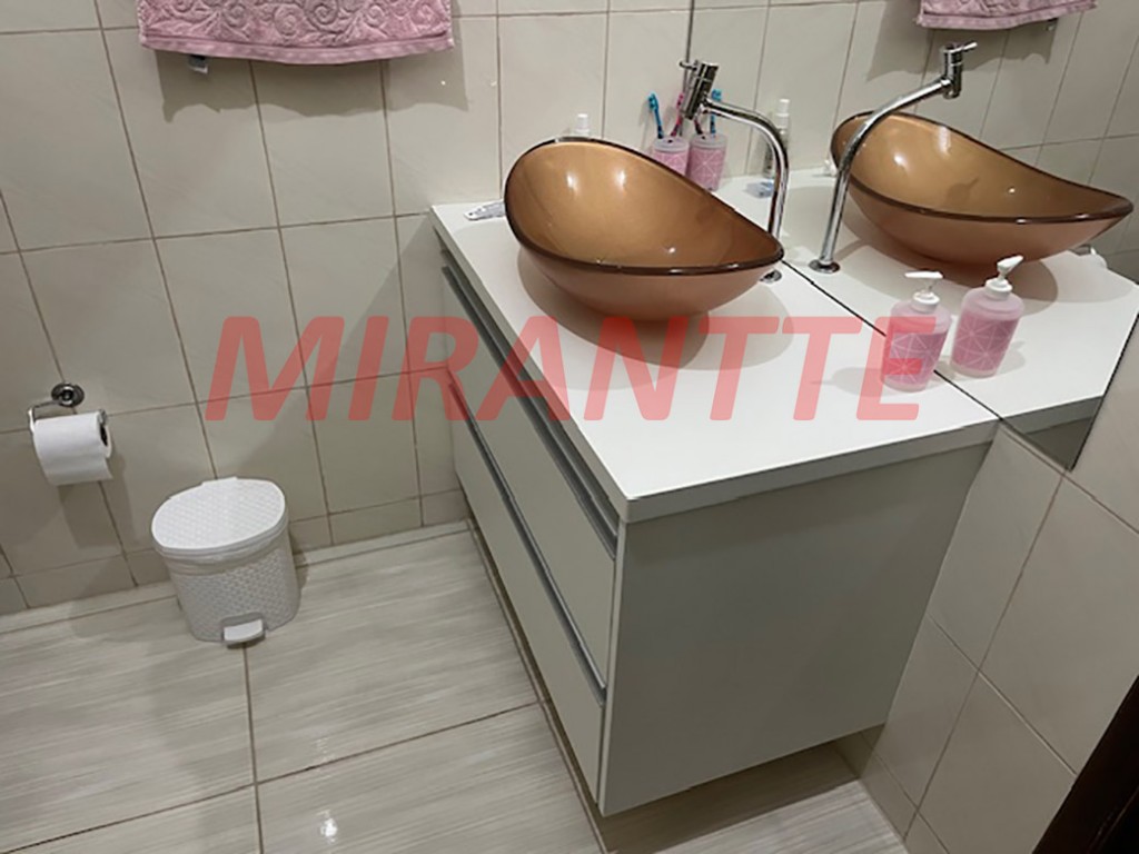 Casa terrea de 96m² com 2 quartos em Santana