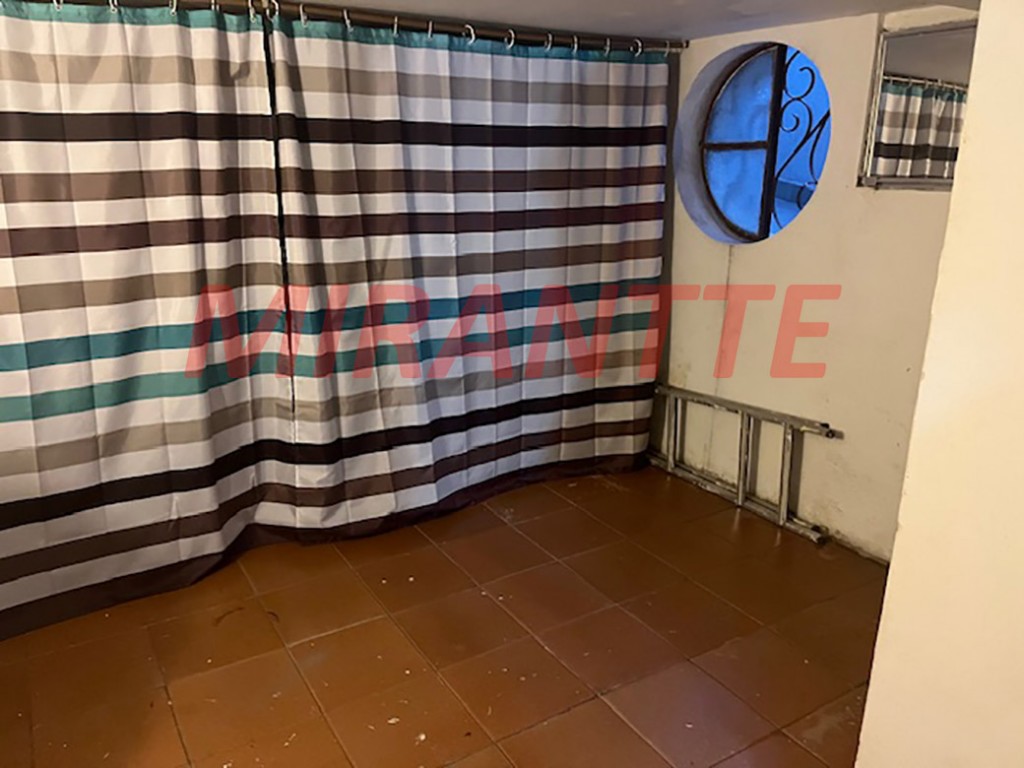 Casa terrea de 96m² com 2 quartos em Santana