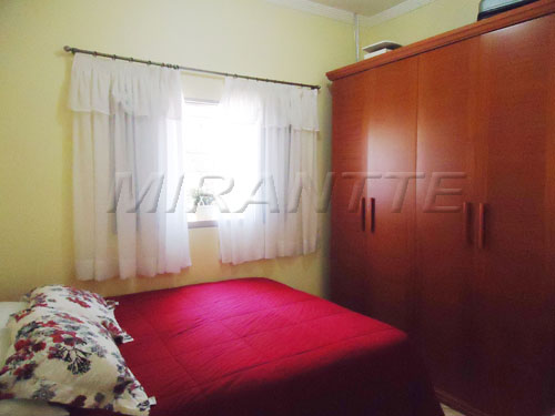 Casa terrea de 160m² com 3 quartos em Vila Romero