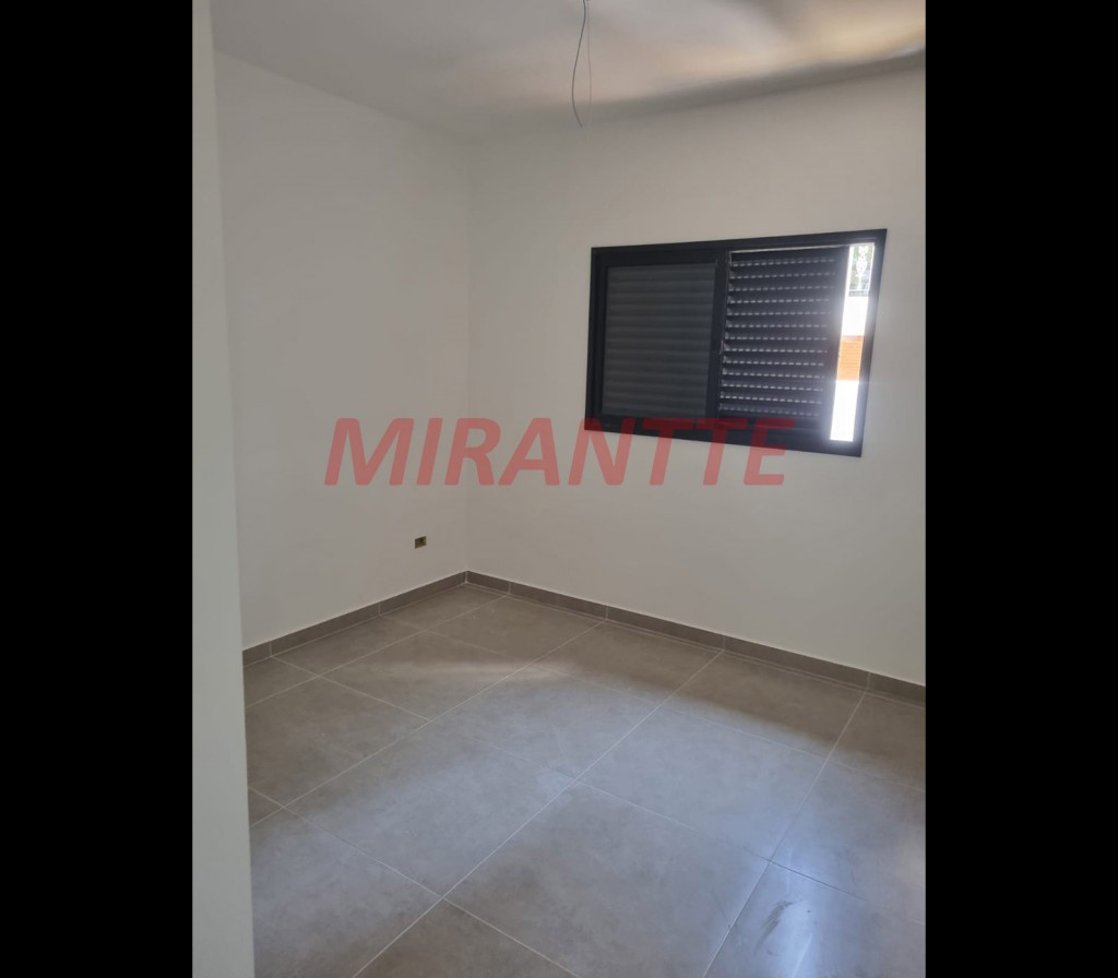 Casa terrea de 270m² com 2 quartos em Água Fria