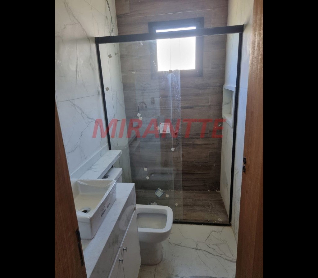 Casa terrea de 270m² com 2 quartos em Água Fria