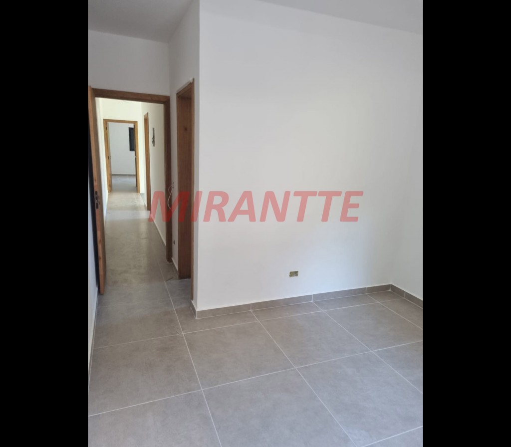 Casa terrea de 270m² com 2 quartos em Água Fria