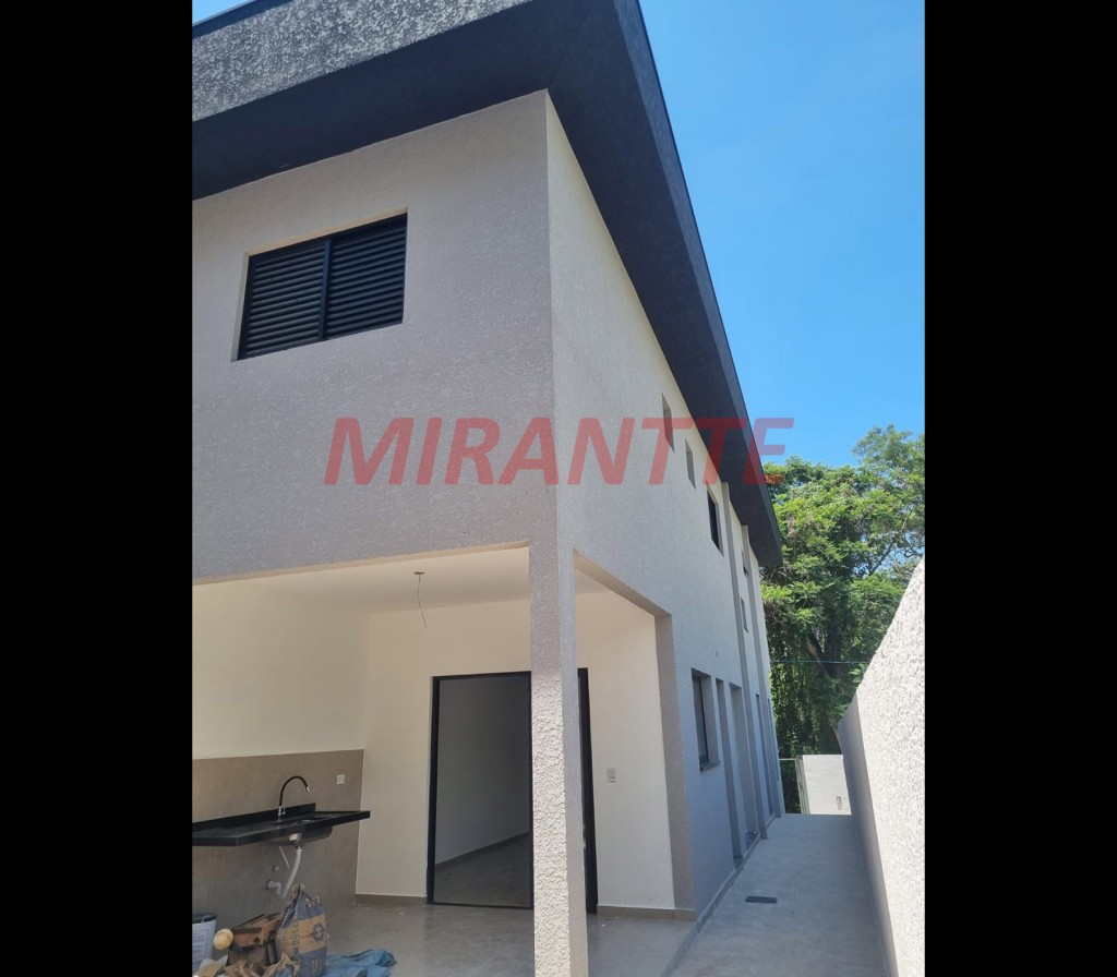 Casa terrea de 270m² com 2 quartos em Água Fria
